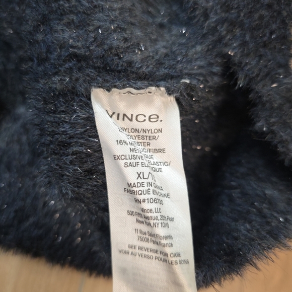 Vince Metallic Lurex Soft Eyelash Pullover Obsidian Black Sweater XL - Picture 7 of 8